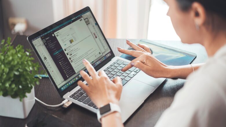 Mengejutkan! Ini Dia 5 Tools AI yang Bisa Menambah Uang Saku Kamu Semakin Gendut!
