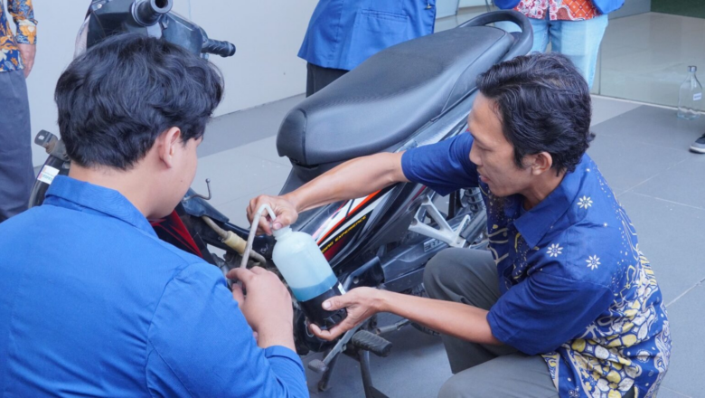 Peneliti ITS Temukan Cara Ubah Minyak Sawit Jadi Bensin, Hasilnya Tembus 83 Persen!