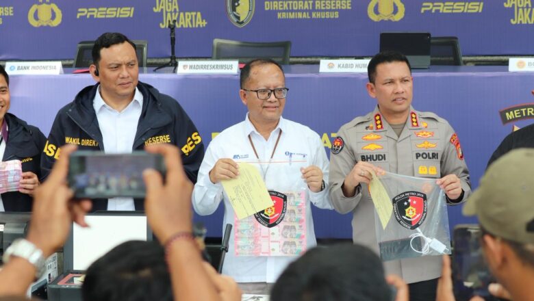 Polda Metro Jaya Bongkar Uang Palsu di Bogor, 12.191 Lembar Disita