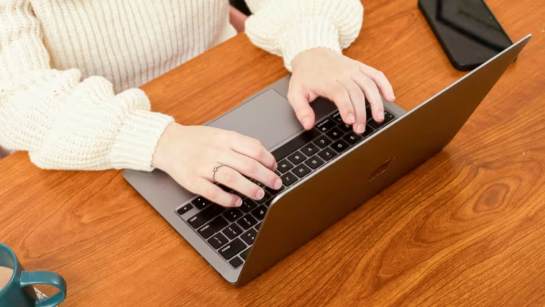 Baterai Laptop Cepat Habis? Saatnya Cek Kesehatannya dengan Cara Ini