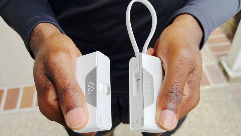 Powerbank Unik Ini Bisa Dibelah Jadi Dua dan Cas 4 Perangkat Sekaligus
