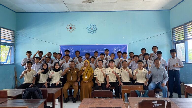Mahasiswa MBKM Sport Clinic UNS Edukasi Pencegahan Cedera di SMPN 2 Polokarto