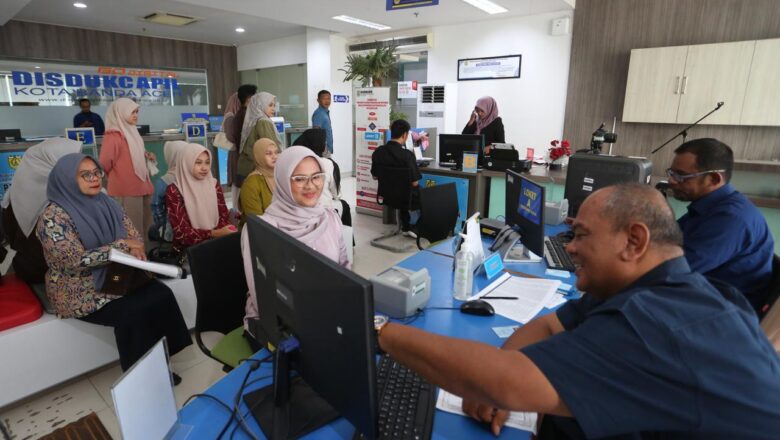 Bisa Ganti Foto KTP-el? Ini 3 Kondisi yang Diperbolehkan Dukcapil Beserta Syaratnya