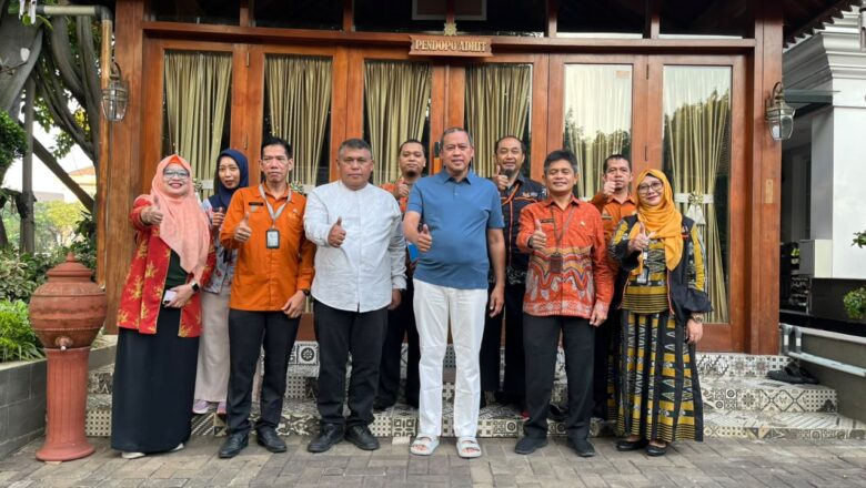 Kediaman Wali Kota Bekasi Jalani Pendataan