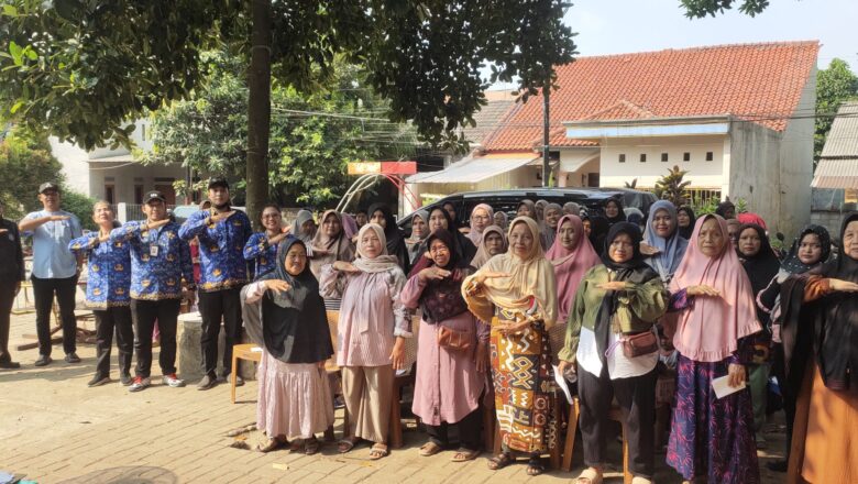 Sosialisasi PKH, Warga Sambut Dengan Riang Gembira