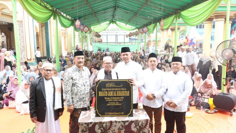 Wali Kota Bekasi Resmikan Masjid Jami Al-Khairiyah di Cimuning