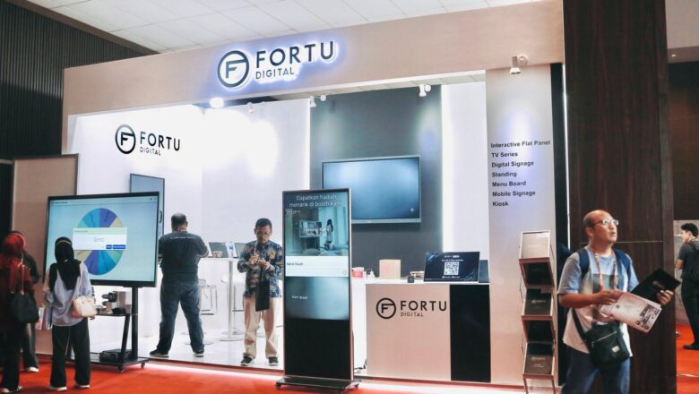 Fortu Digital Bawa Teknologi Digital Signage, IFP dan Videotron ke ALLPRINT 2026