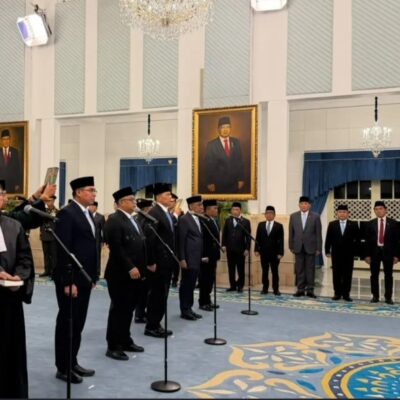 Prabowo Resmi Melantik Wamenhan RI